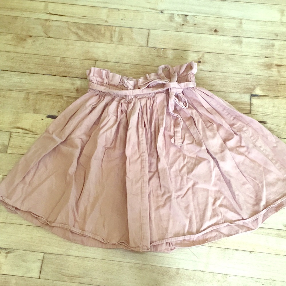 Dusty pink paper bag skirt